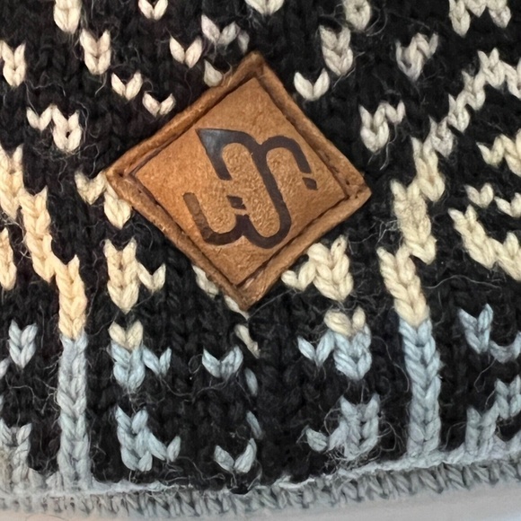 Merkley Beanie Toque Wool Knit Ski Hat Tassel Nordic Blue Made in Canada Vintage - Picture 10 of 10